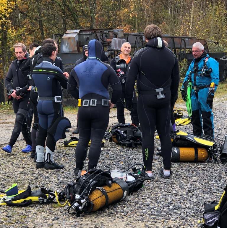 2ED80054 B856 4E2D ADA6 8D7379F53338